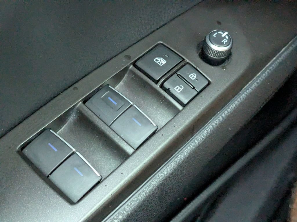 Used 2024 Toyota Camry XSE FWD image 30