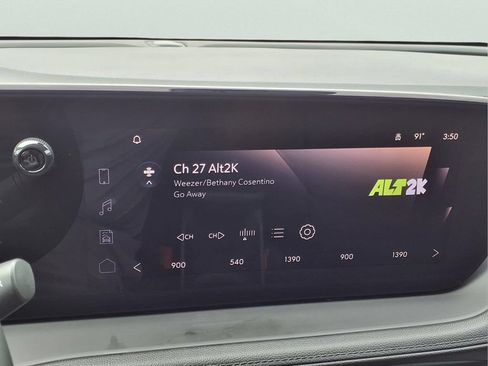 Used 2025 Buick Encore GX Preferred AWD/4WD image 10