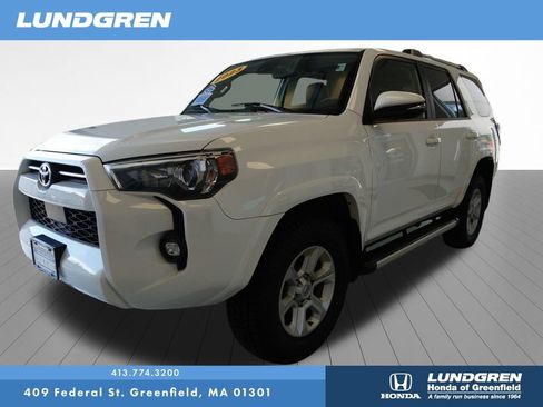 Used 2023 Toyota 4Runner SR5 Premium w/ Moonroof Package AWD/4WD image 3