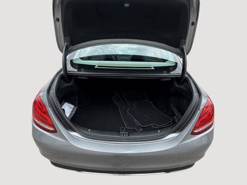 Used 2015 Mercedes-Benz C 300 4MATIC Sedan image 8