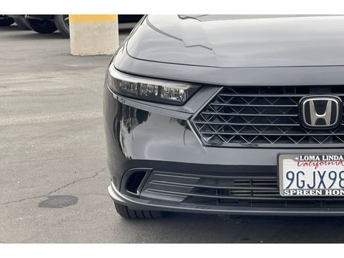 Certified 2023 Honda Accord EX image 18