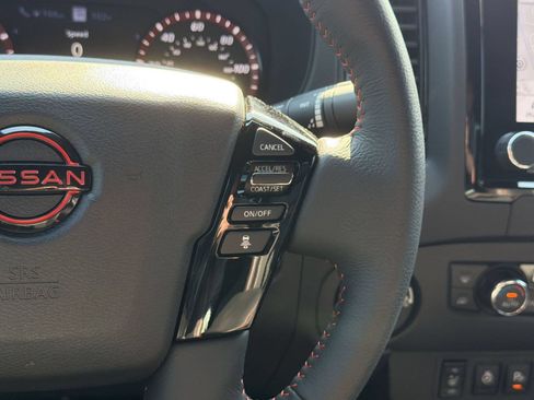 Used 2023 Nissan Frontier PRO-4X w/ Pro-4X Premium Package AWD/4WD image 22