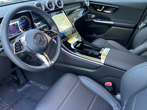 New 2026 Mercedes-Benz GLC 300 4MATIC image 9