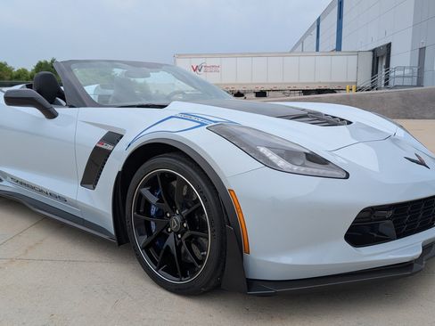 Used 2018 Chevrolet Corvette Z06 w/ Carbon 65 Edition RWD image 21