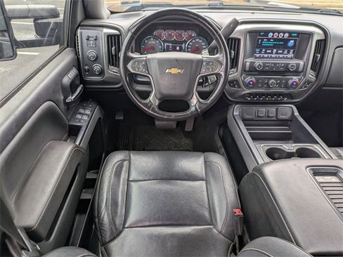 Used 2018 Chevrolet Silverado 1500 LTZ image 16