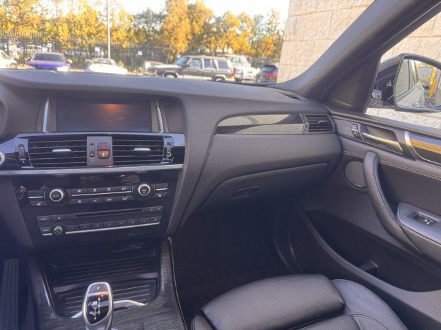 Used 2018 BMW X4 M40i AWD/4WD image 33