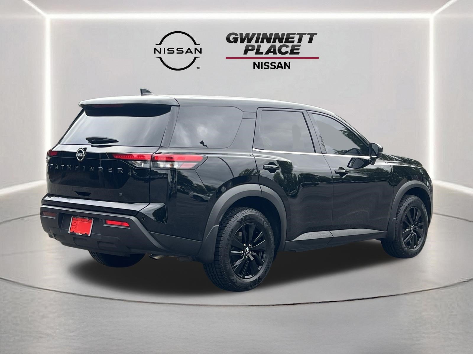 Certified 2022 Nissan Pathfinder S w/ Cargo Package FWD image 23
