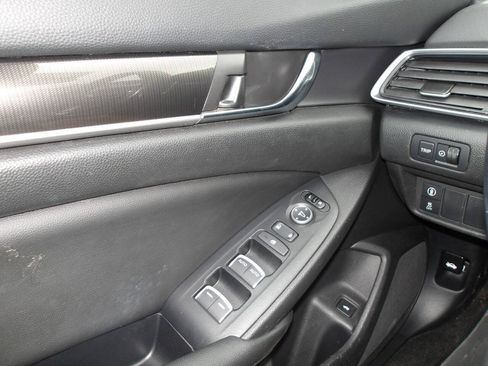 Used 2019 Honda Accord Sport image 22