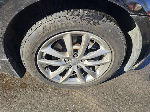 Used 2009 INFINITI G37 x Sedan w/ Premium Pkg image 14