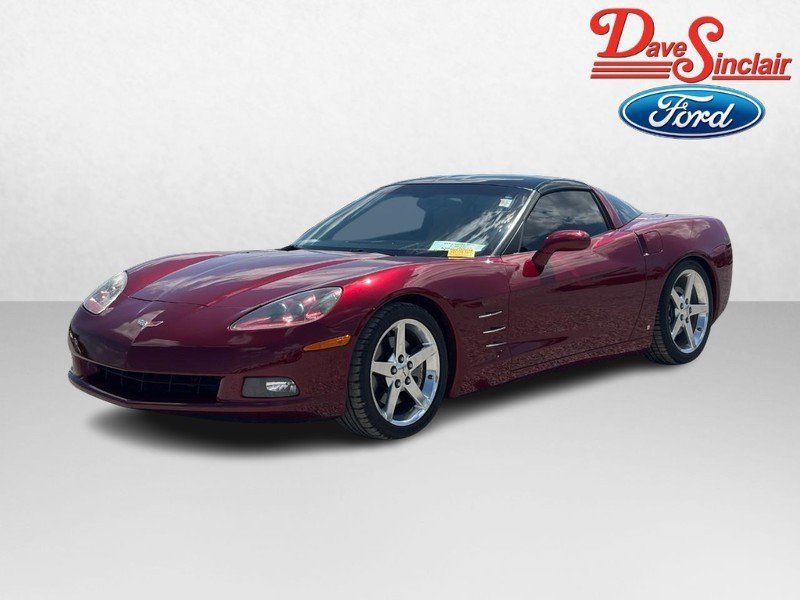 Used 2006 Chevrolet Corvette Coupe w/ Preferred Equipment Group RWD image 1