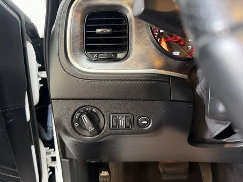 Used 2022 Dodge Charger Scat Pack w/ Daytona Edition Group RWD image 18