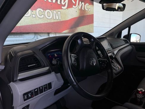 Used 2018 Honda Odyssey EX-L image 12