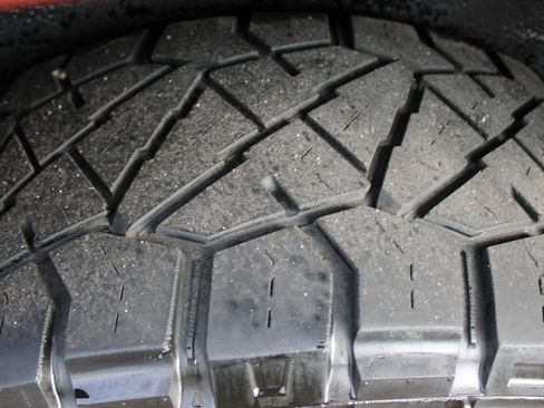 Used 2002 Ford Excursion XLT image 8