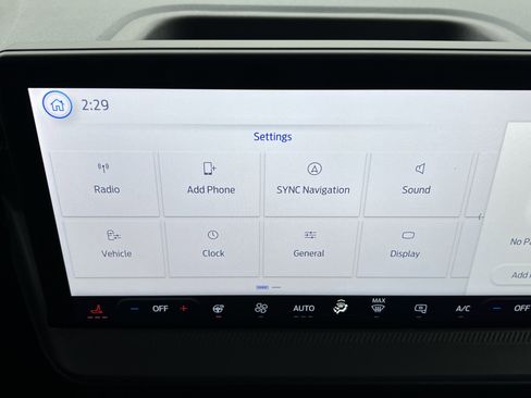 Used 2025 Ford Maverick Tremor image 13