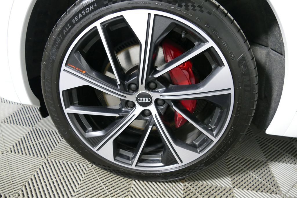 Used 2024 Audi SQ5 Premium Plus AWD/4WD image 9