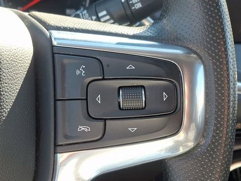 Used 2024 Chevrolet Blazer LT w/ Convenience Package FWD image 21