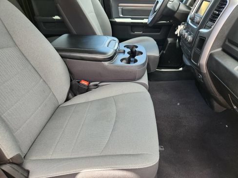 Used 2024 RAM 1500 Classic SLT AWD/4WD image 13