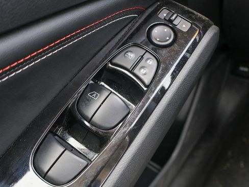 Used 2023 Nissan Altima 2.5 SR w/ SR Premium Package AWD/4WD image 17