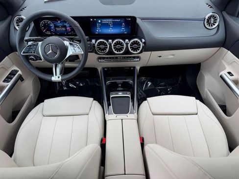 New 2026 Mercedes-Benz GLA 250 GLA 250 image 16