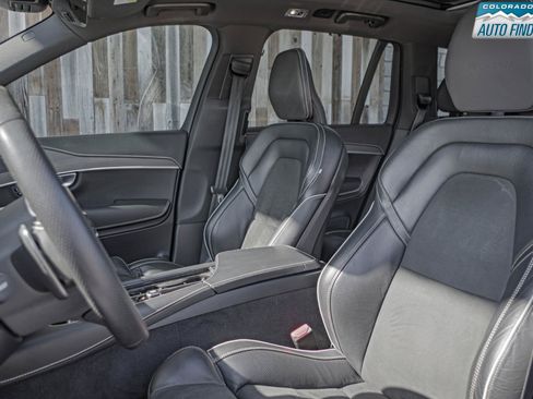 Used 2019 Volvo XC90 T6 R-Design w/ Protection Package Premier AWD/4WD image 12