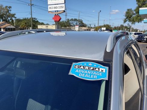 Used 2018 Nissan Rogue SV image 8