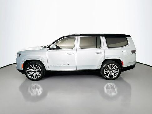 Used 2022 Jeep Grand Wagoneer Series III w/ Flexible Seating Group AWD/4WD image 4