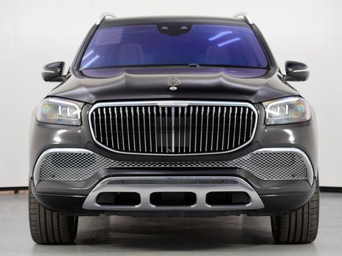 Used 2023 Mercedes-Benz Maybach GLS 600 4MATIC image 7