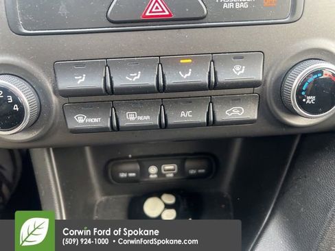 Used 2019 Kia Sportage LX image 15