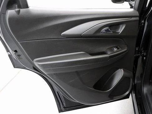 Used 2024 Chevrolet TrailBlazer LT w/ LT Cold Weather Package image 24