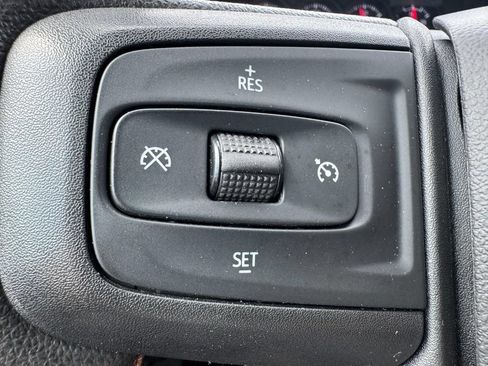 Used 2023 GMC Sierra 3500 Pro AWD/4WD image 16