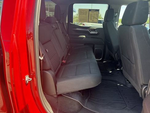 Used 2022 GMC Sierra 1500 Elevation w/ LPO, Elevation Black Package AWD/4WD image 29