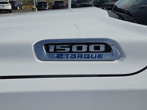 Used 2022 RAM 1500 Laramie AWD/4WD image 15