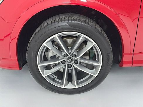 Used 2023 Audi Q3 2.0T Premium Plus w/ Premium Plus Package AWD/4WD image 32