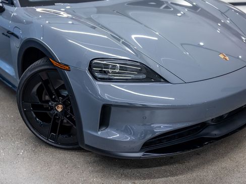 New 2026 Porsche Taycan 4S AWD/4WD image 15