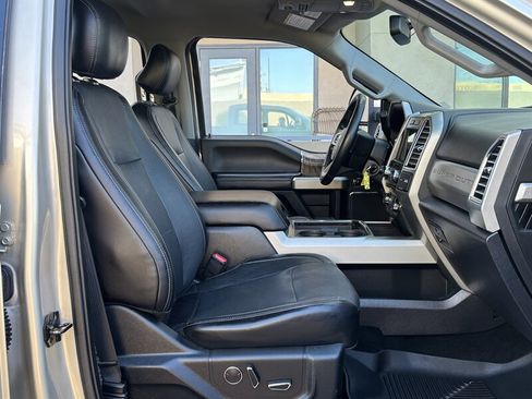 Used 2017 Ford F350 Lariat AWD/4WD image 25