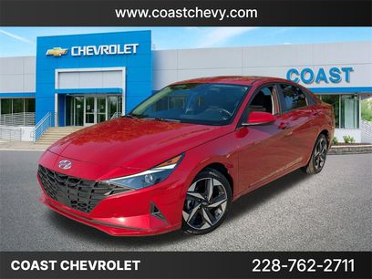 Used 2023 Hyundai Elantra SEL w/ Convenience Package