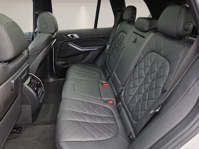 Used 2023 BMW X5 sDrive40i w/ Premium Package RWD image 14