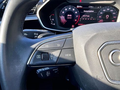 Certified 2022 Audi Q3 2.0T Premium Plus w/ Premium Plus Package image 24