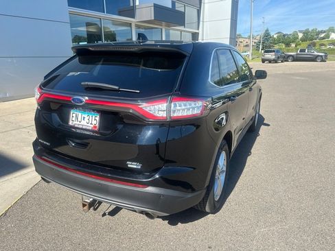 Used 2017 Ford Edge SEL w/ Equipment Group 201A AWD/4WD image 9