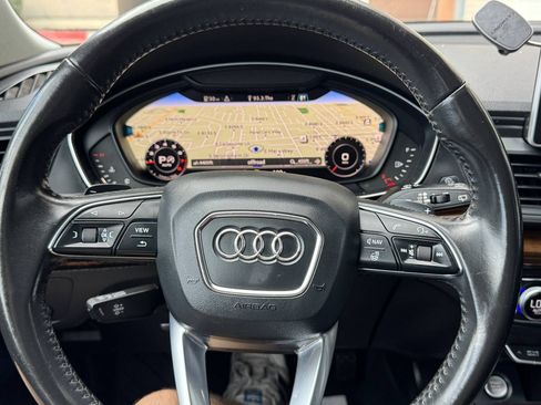 Used 2018 Audi Q5 2.0T Premium Plus w/ Premium Plus Package AWD/4WD image 19