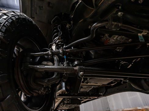 Used 2021 Ford F250 Platinum w/ FX4 Off-Road Package image 14