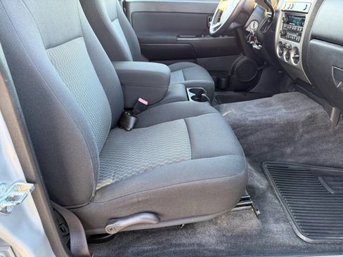 Used 2010 Chevrolet Colorado LT image 11