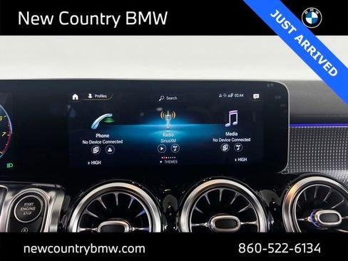 Used 2021 Mercedes-Benz GLB 250 4MATIC image 22