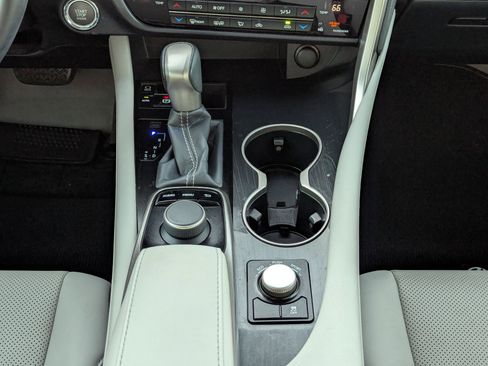 Used 2017 Lexus RX 350 FWD image 16