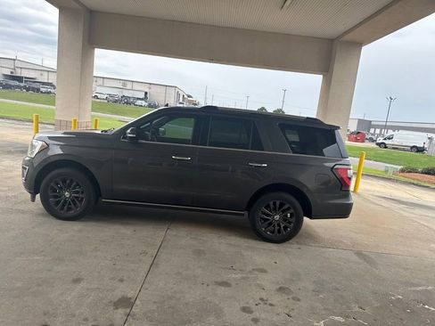 Used 2019 Ford Expedition Limited w/ Equipment Group 301A RWD image 9