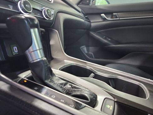 Used 2018 Honda Accord EX-L image 14