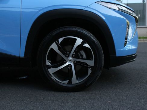 Used 2024 Chevrolet Trax RS image 4