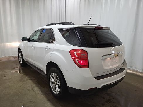 Used 2016 Chevrolet Equinox LT FWD image 2
