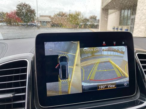 Used 2018 Mercedes-Benz GLS 450 4MATIC image 16