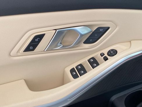 New 2026 BMW 330i xDrive Sedan w/ Premium Package image 23